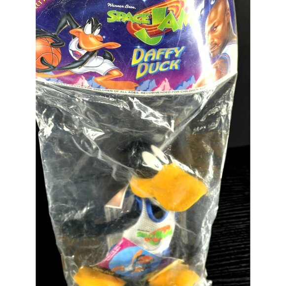Vintage 1996 Warner Bros. Space Jam Plush Set Featuring Taz & Daffy Duck In Orig - Picture 3 of 5